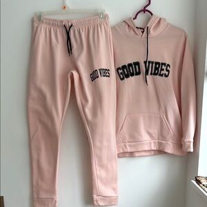 Simplymm Pink 'Good Vibes' Hoodie and Joggers Set ! Size XL runs a bit smaller